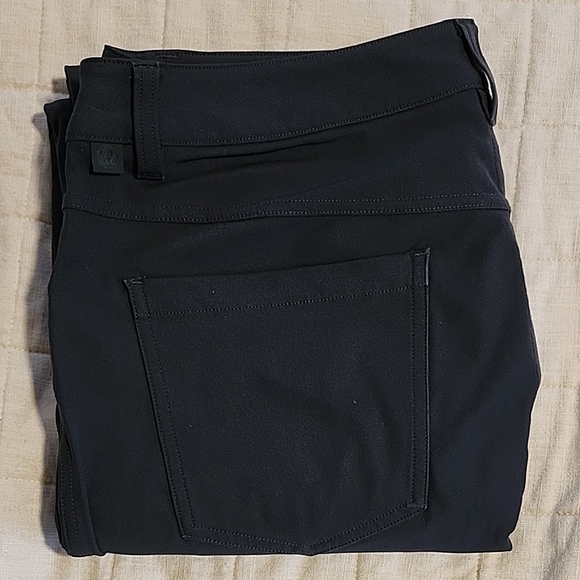 ABC Classic-Fit 5 Pocket Pant 32L
Warpstreme - Picture 2 of 3